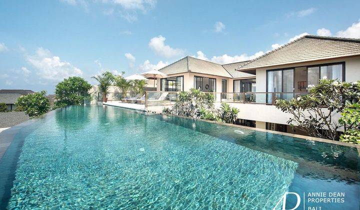 Freehold Hill Top Luxury Villa With Ocean Views In Ungasan 1