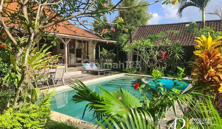 Leasehold Single Story 5 Bedroom Villa In Kerobokan 2