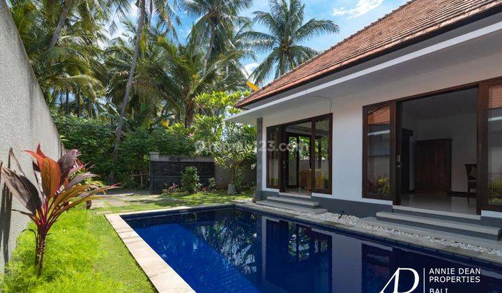 Freehold 2 Units Of Modern Balinese Architecture Villas In Lovina 2