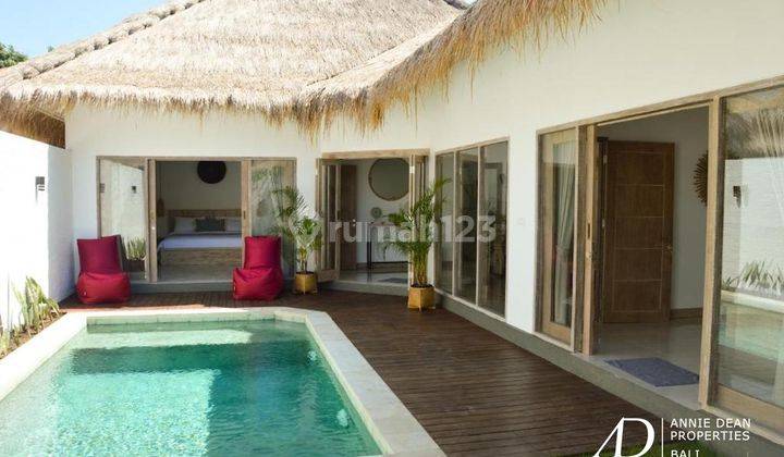 Freehold 2 bedroom Traditional Balinese Style Villa In Gili Air 1