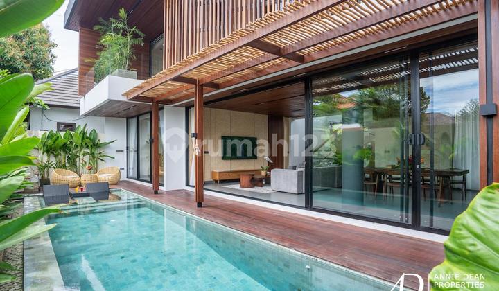 Freehold Modern Contemporary Design Villa In Berawa