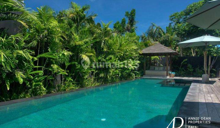 Freehold Tropical Villa 100m From The Beach In Jimbaran 1