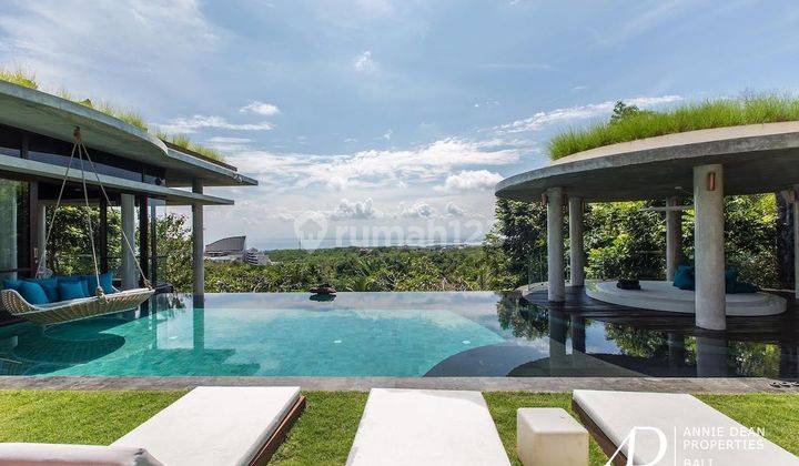 Freehold Amazing Designer Villa With Spectacular Views 1