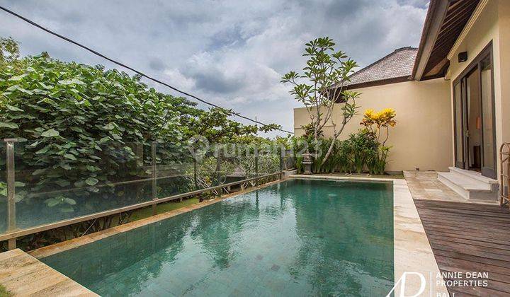 Freehold 2 Bedroom Villa Set Within Complex In Ungasan 1