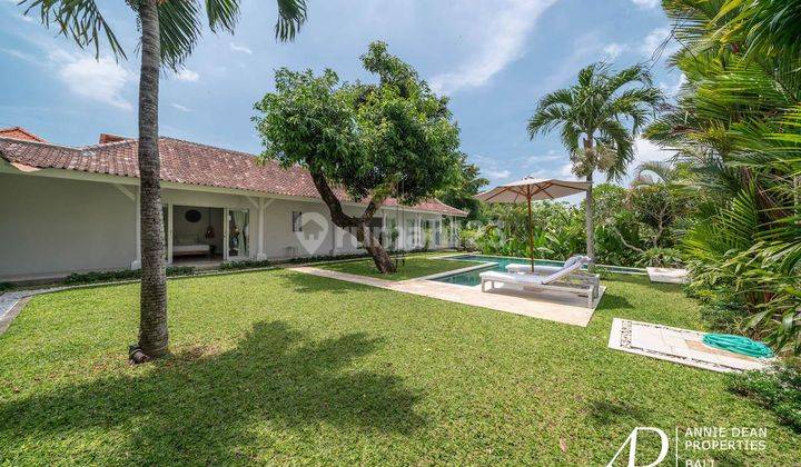 Leasehold Newly Renovated Villa In Padonan Canggu 1