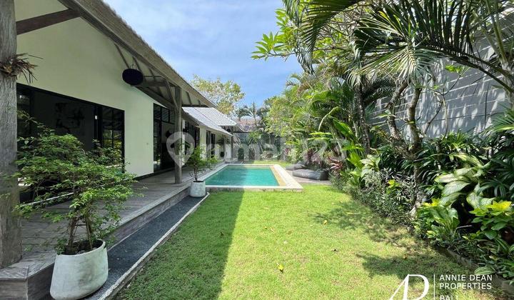 YEARLY RENTAL 3 BEDROOM VILLA IN UMALAS