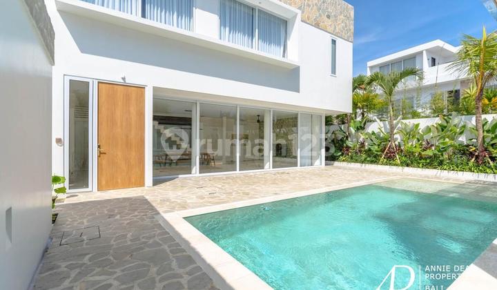 Leasehold | 200M To The Beach - Two Luxury Villas In Cemagi