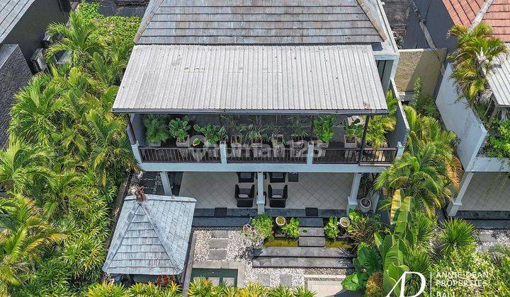 Freehold Villa Step Away From The Beach In Seminyak