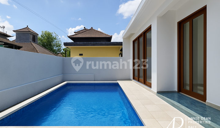 YEARLY RENTAL | MODERN 3-BEDROOM VILLA IN THE HEART OF CANGGU