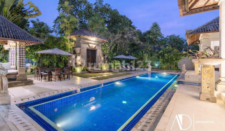 Yearly Rental | 5-Bedroom Villa In The Heart Of Seminyak