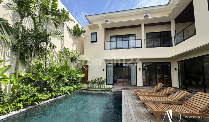 Leasehold 4-Bedroom Modern Villa Near Sanur Beach