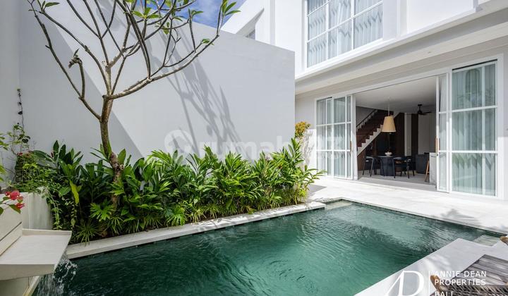 SEWA | VILA MODERN 2 KAMAR TIDUR DI LOKASI PRIMADONA UMALAS