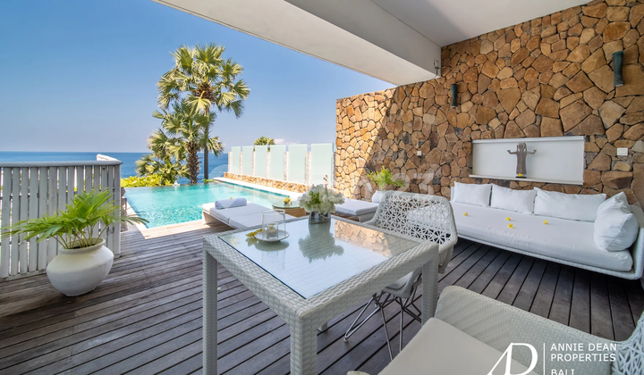 FREEHOLD EXCEPTIONAL ECHO-LUXURY RESORT WITH UNOBSTRUCTED OCEAN VIEWS