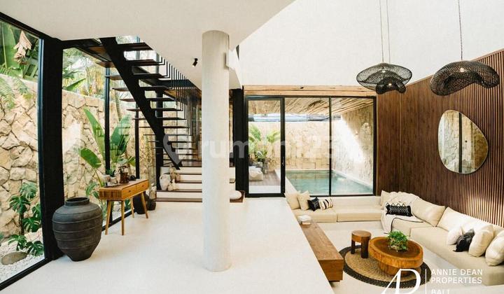 LEASEHOLD VILLA - 18 YEARS - 2 BEDROOMS IN SEMINYAK