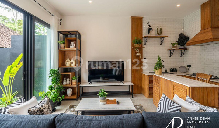 Yearly / Monthly Rental | Modern 3-Bedroom Villa In Tumbak Bayuh