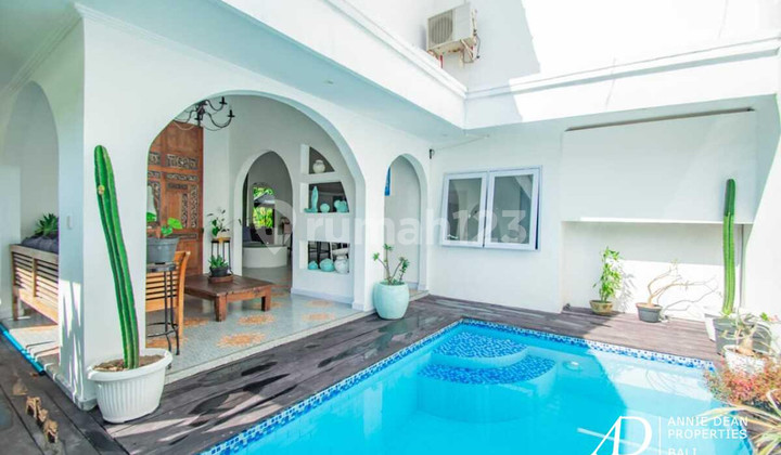 LEASEHOLD | 3-BEDROOM VILLA WITH GARDEN & POOL NEAR KEROBOKAN LEASEHOLD | 3-BEDROOM VILLA WITH GARDEN & POOL NEAR KEROBOKAN