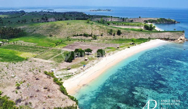 FREEHOLD | BEACHFRONT LAND IN EKAS - LOMBOK