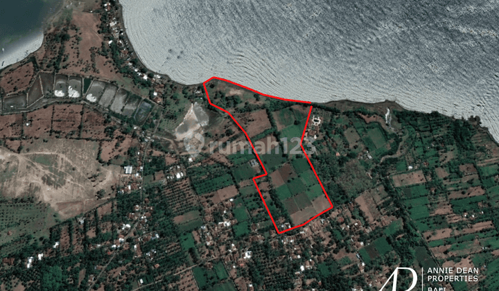 Freehold Beach Front Land In Singaraja 5,64 Ha  1