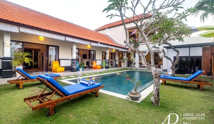 Freehold 4 BR Villa Offers Rice Field Mountain View In Pererenan Freehold 4 BR Villa Offers Rice Field Mountain View In Pererenan