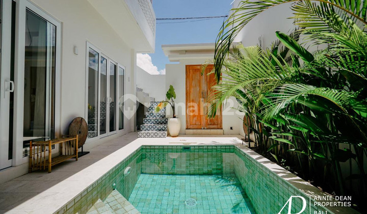 LEASEHOLD | 2-BEDROOM VILLA WITH RICE FIELD VIEWS IN CEMAGI LEASEHOLD | 2-BEDROOM VILLA WITH RICE FIELD VIEWS IN CEMAGI