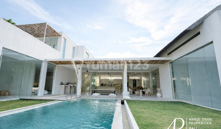 Freehold Fully Renovated Beachside Retreat In Pererenan Freehold Fully Renovated Beachside Retreat In Pererenan