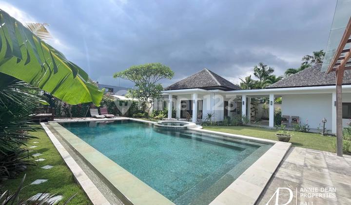 PRIME FREEHOLD PROPERTY IN A GATED COMPLEX FOR SALE - LAND VALUE ONLY PRIME FREEHOLD PROPERTY IN A GATED COMPLEX FOR SALE - LAND VALUE ONLY