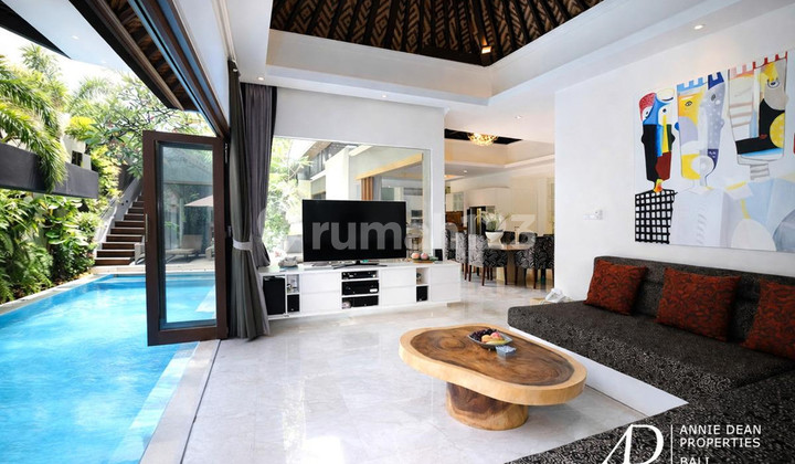 Freehold Modern Design Contemporary 3-Bed Near Seminyak