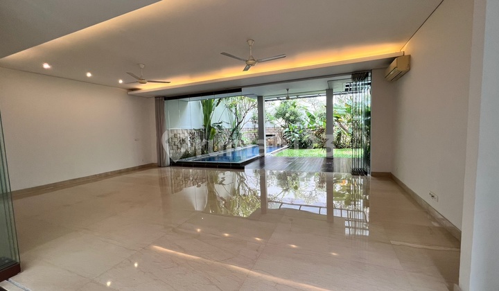 Dijual Rumah Kemang Premium Mewah Dan Bangunan Modern Minimalis 1