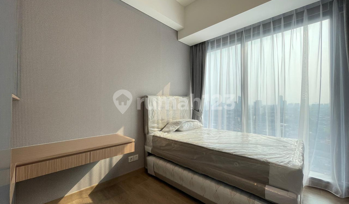 For Rent Apartement 57 Promenade, 2BR Semi Furnished 2