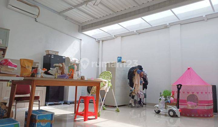 Rumah Nyaman Semi Furnish Di Dalam Cluster Di Depok  1