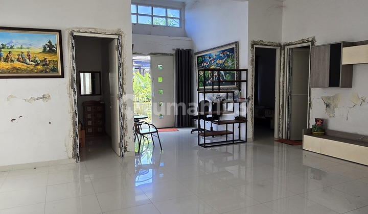 Modern Minimalist House Ready to Live Semi Furnished Pondok Candra