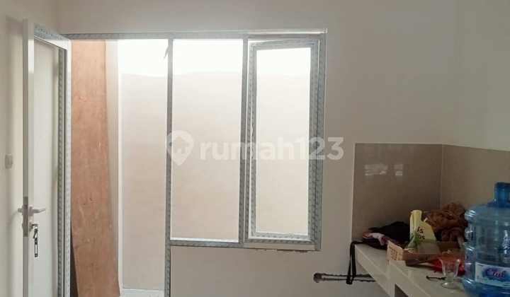 Minimalist 3-Bedroom New House in Wiguna Rungkut Near Merr Access 2