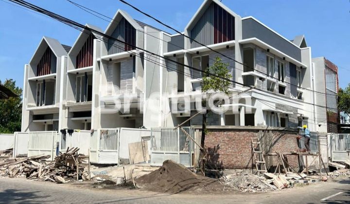 Rumah Hook New Gress Di Tenggilis Dekat Ubaya Turun Harga Rumah Hook New Gress Di Tenggilis Dekat Ubaya Turun Harga