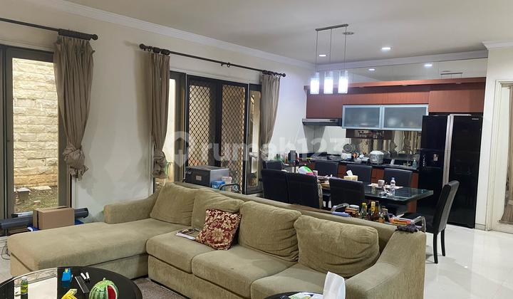 Rumah 2 Lantai Kondisi Bagus Puri Galaxy Dekat Pakuwon City 2