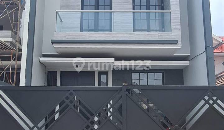 Rumah Bagus Di Manyar Kertoadi Dekat Klampis Wisma Mukti Dan Merr