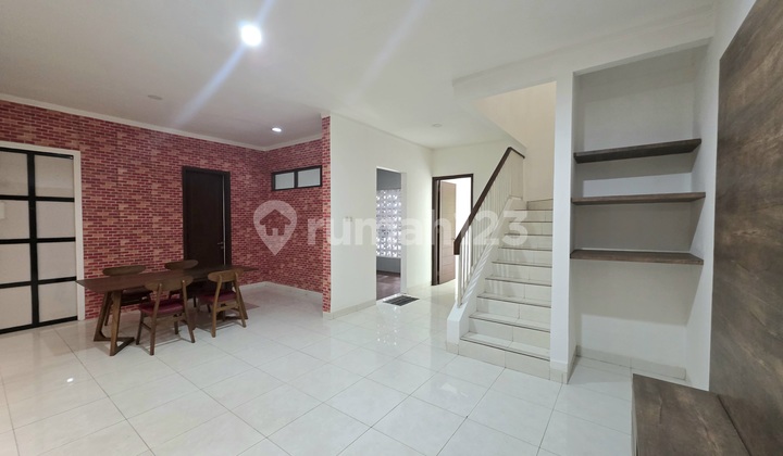 Nice Move-in Ready and Lush House in Discovery Conserva, Bintaro Jaya Sector 9 2