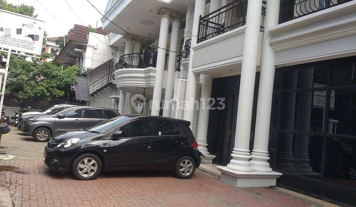 Rumah Bagus Siap Huni di Jl Radio Kramat Pela Kebayoran Baru, Jakarta Selatan 2