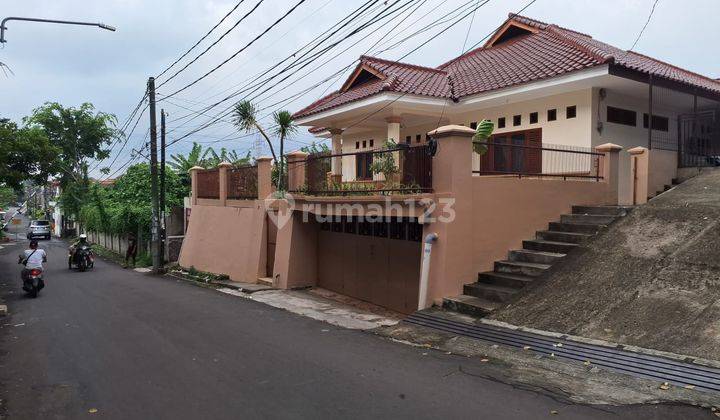 Rumah Bagus Siap Huni di Jl Anggur, Ciledug, Tangerang 1