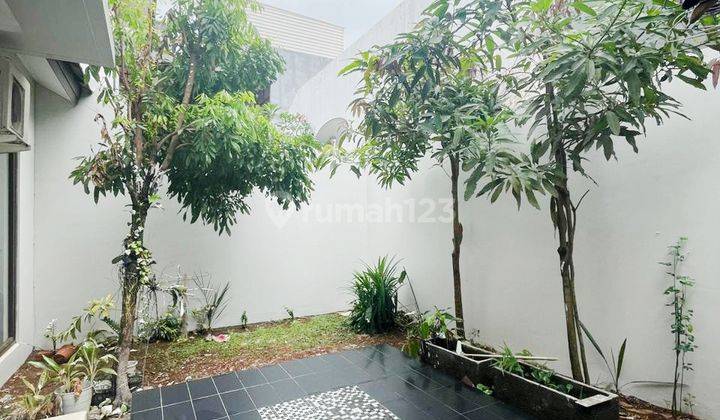 Rumah Bagus Siap Huni di The Cosmo The Icon BSD, Tangerang Selatan 1