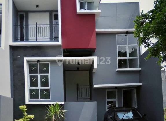 Rumah Cantik dalam cluster, Jalan Lebar di Jombang, Bintaro Sektor 9 1