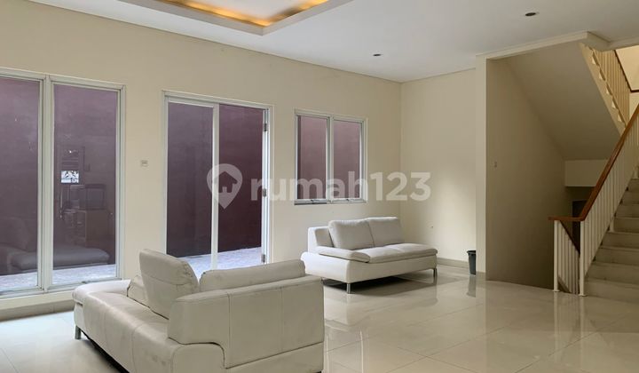 Rumah Bagus Siap Huni dan Asri di Kebayoran Height, Bintaro Jaya, Sektor 7 2