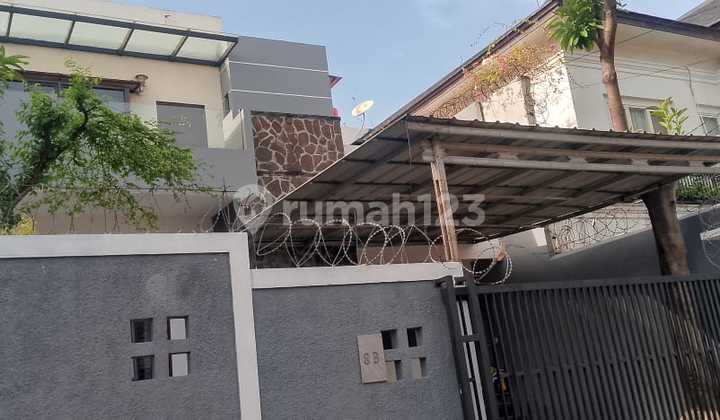 Rumah Bagus Siap Huni dan Asri di Jl Dwijaya, Radio Dalam Raya, Jakarta Selatan