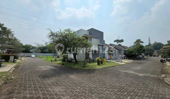 Nice House In Serpong Lagoon, Flamingo Cluster Bsd 2