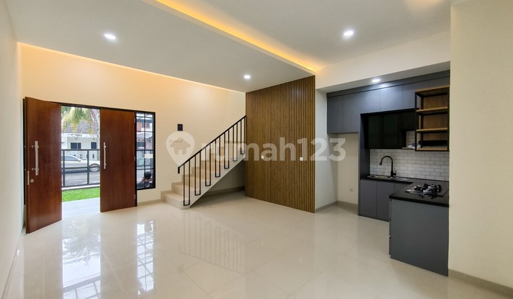 Nice Ready-to-Occupy Green House in Graha Bunga, Graha Bintaro, South Tangerang 2