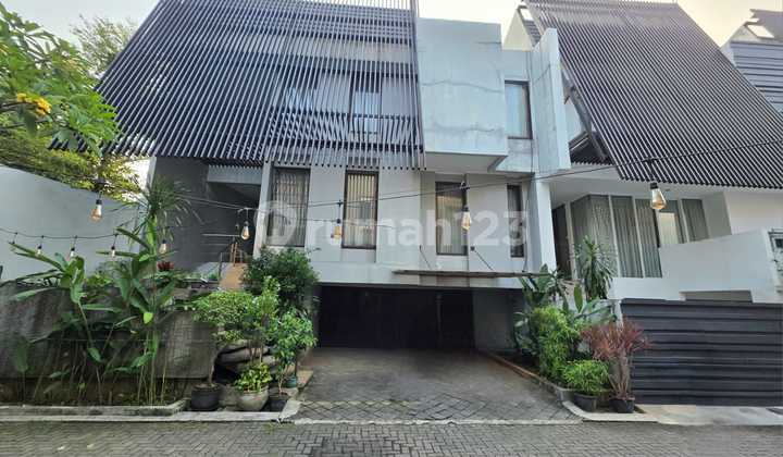 2 Rumah Bagus Connecting Siap Huni dan Asri di Jl Kemang Utara, Kemang,  Jakarta Selatan