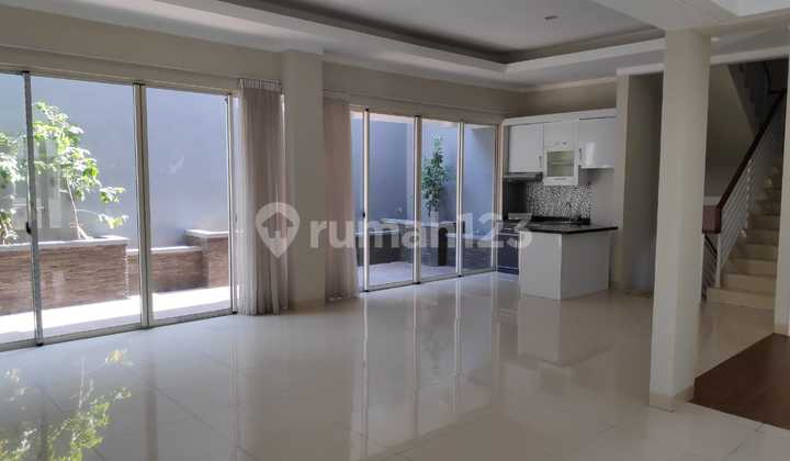 Rumah Bagus Siap Huni di Cluster Kebayoran Garden, Bintaro Jaya, Sektor 7