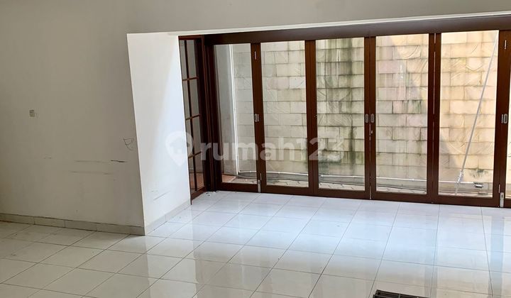 Beautiful, Ready-to-Live, and Serene House in Discovery Fiore, Sector 9, Bintaro Jaya 2