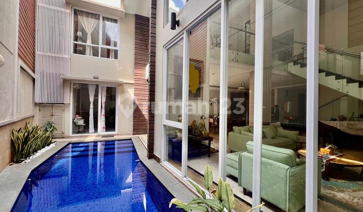 Rumah Bagus Siap Huni Dgn Kolam Renang di Niaga Hijau, Pondok Indah, Jakarta Selatan