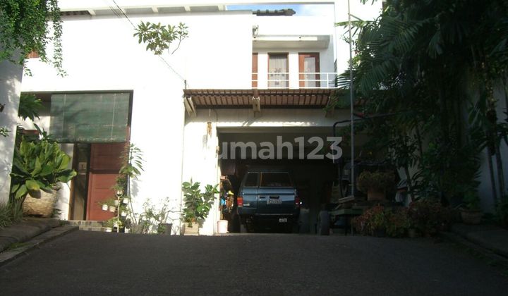 Beautiful Move-In Ready and Serene House on Jl Pejaten Raya, Dekdikbud Complex, South Jakarta