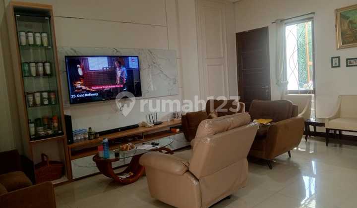 Rumah Bagus Terawat dan Asri di Discovery Conserva, Bintaro Jaya Sektor 9 Rumah Bagus Terawat dan Asri di Discovery Conserva, Bintaro Jaya Sektor 9